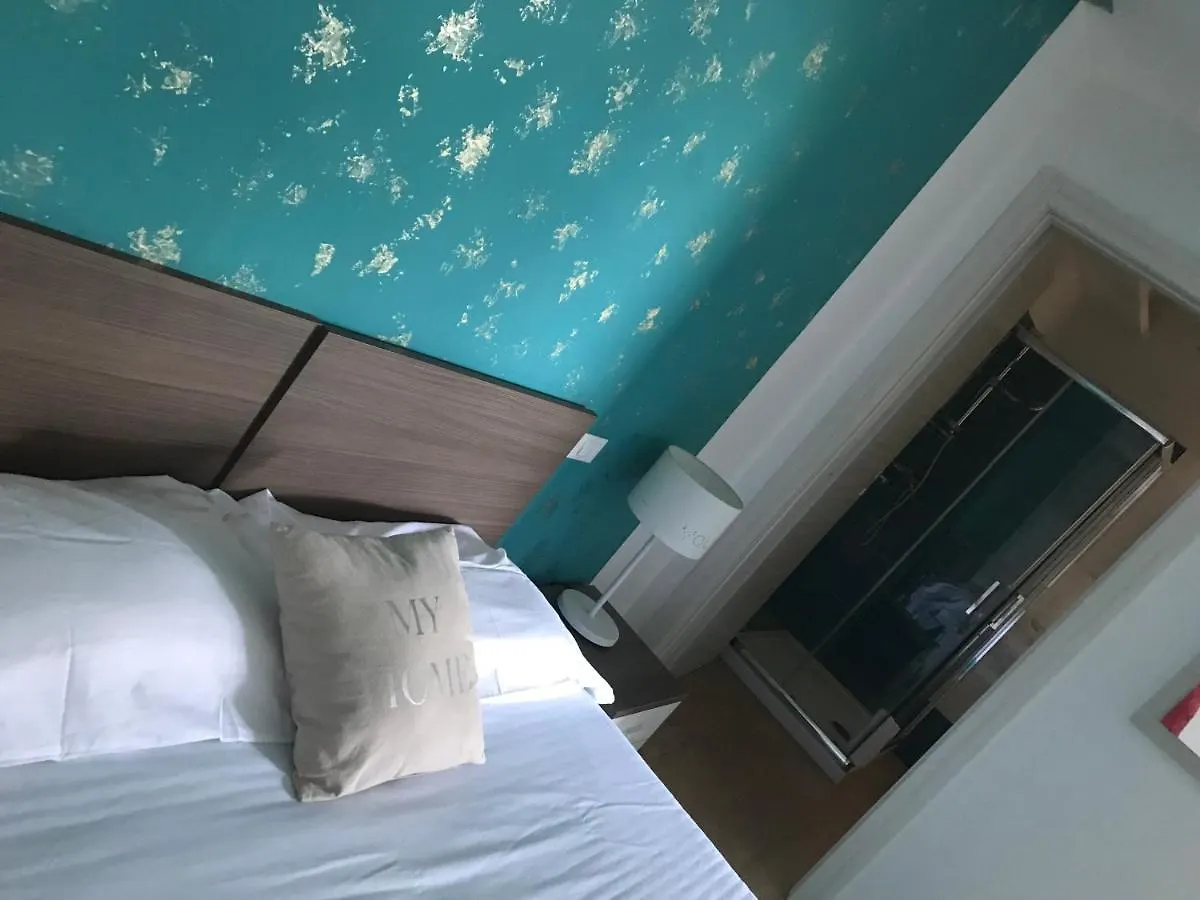 Saija Resort Pozzallo Bed & Breakfast