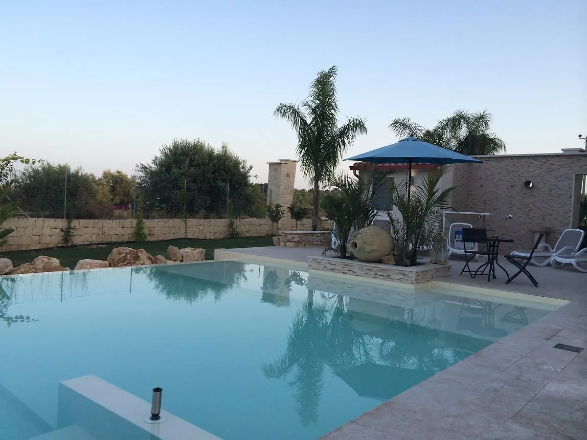 Saija Resort Pozzallo Bed & Breakfast