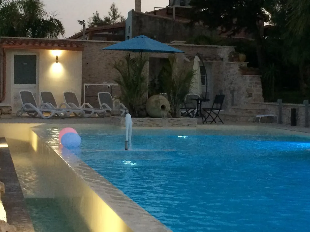 Saija Resort Pozzallo 0*,