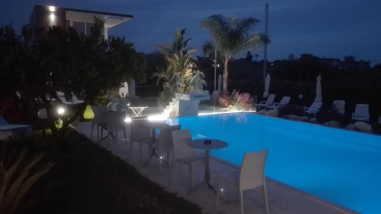 Saija Resort Pozzallo Bed & Breakfast